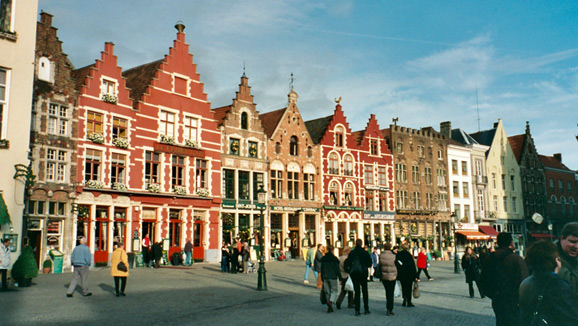 [Bruges shops and restaurants]