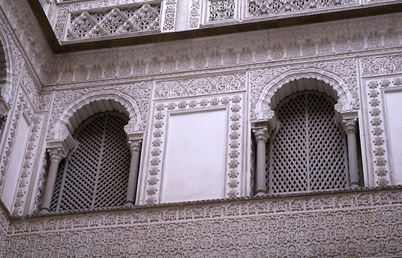 [detail of windows in Alcazar]