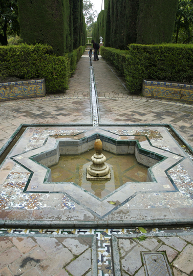 [Alcazar garden fountain]